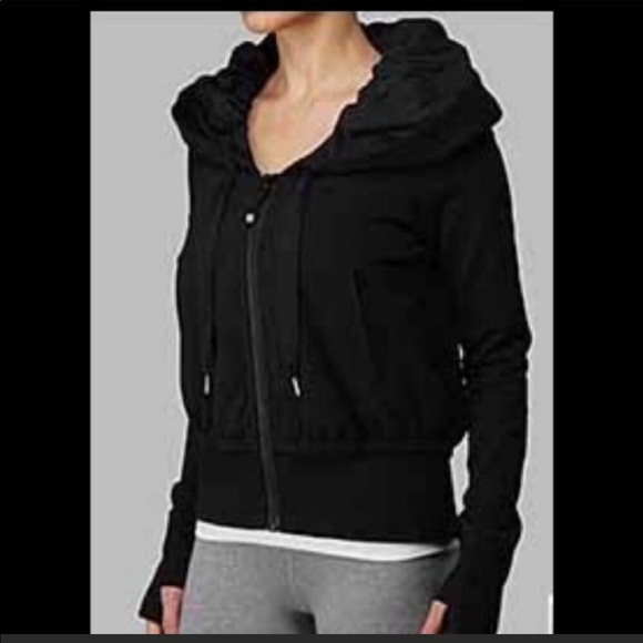lululemon exhale jacket